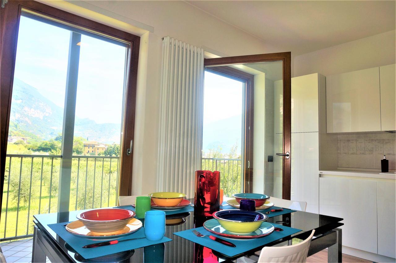 Apartament Deluxe Mayde Apartment Riva del Garda Luaran gambar