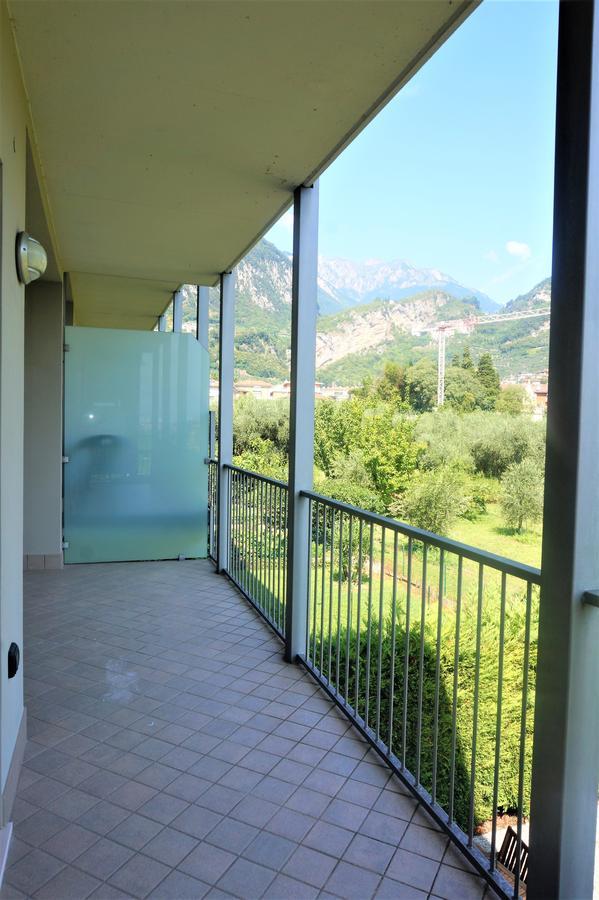 Apartament Deluxe Mayde Apartment Riva del Garda Luaran gambar