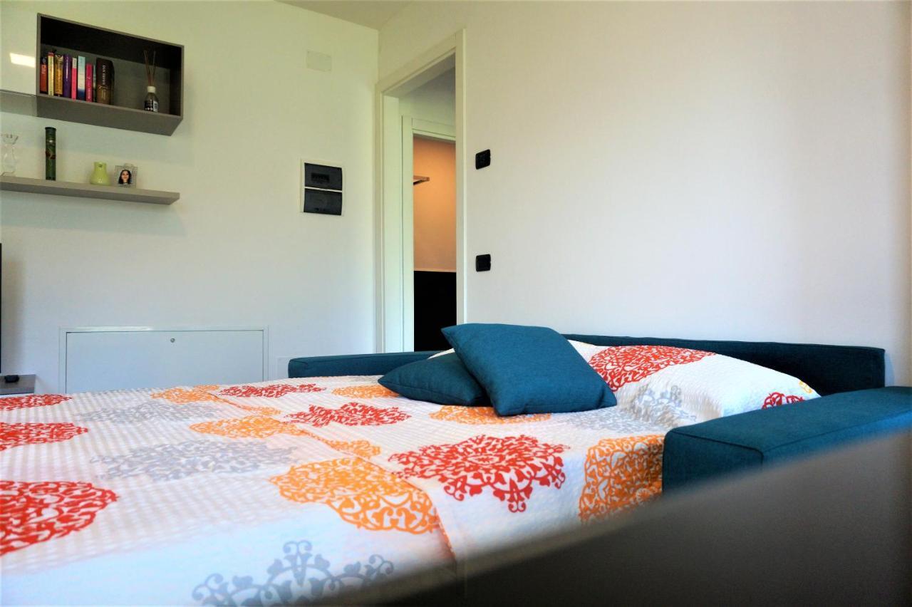 Apartament Deluxe Mayde Apartment Riva del Garda Luaran gambar