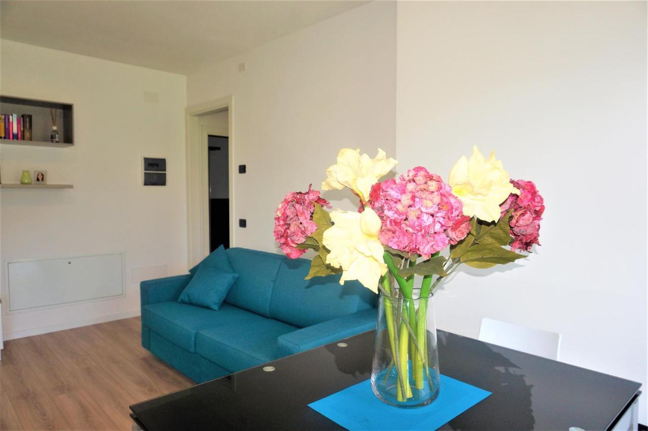 Apartament Deluxe Mayde Apartment Riva del Garda Luaran gambar
