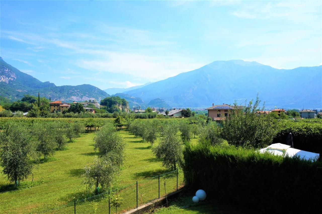 Apartament Deluxe Mayde Apartment Riva del Garda Luaran gambar